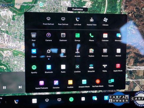 Used 2022 Tesla Model S Plaid image 37