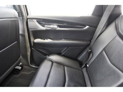 Used 2023 Cadillac XT5 Premium Luxury FWD image 12