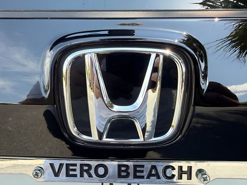 Used 2025 Honda CR-V Sport-L image 37