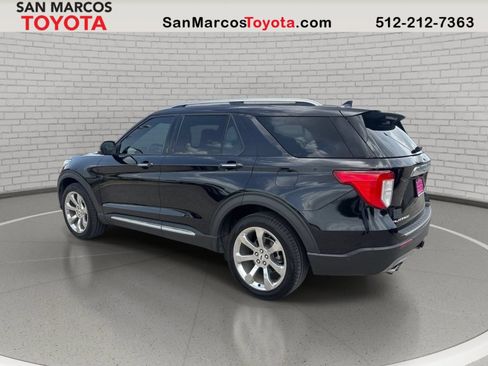 Used 2020 Ford Explorer Platinum w/ Premium Technology Package AWD/4WD image 3