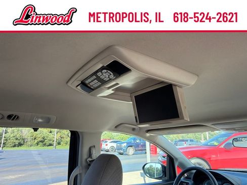 Used 2017 Honda Odyssey SE image 10