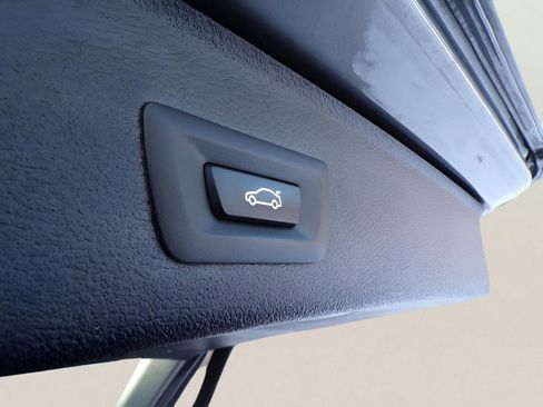 Used 2017 BMW X3 xDrive28i image 15