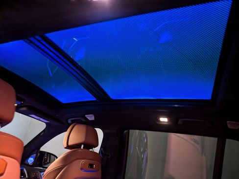 Certified 2024 BMW X7 M60i w/ Executive Package image 14