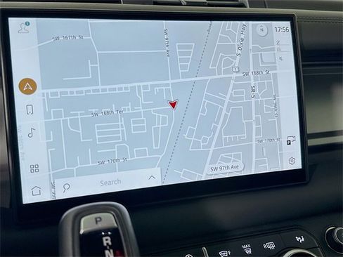 Certified 2025 Land Rover Defender 110 V8 image 16