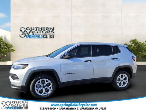 Used 2025 Jeep Compass Sport AWD/4WD image 1