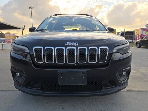 Used 2019 Jeep Cherokee Latitude Plus image 5