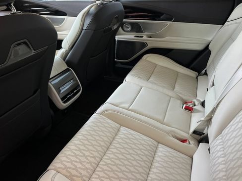 New 2026 Lincoln Nautilus Black Label w/ Jet Appearance Package AWD/4WD image 11