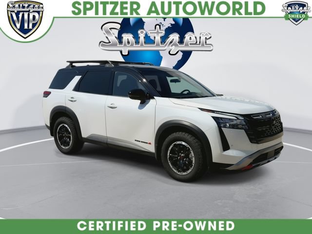 Used 2026 Nissan Pathfinder Rock Creek AWD/4WD image 3