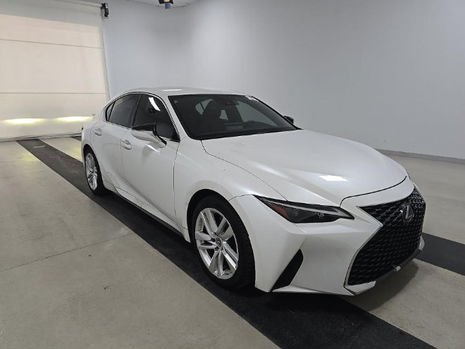 Used 2021 Lexus IS 300 w/ Accessory Package RWD image 2