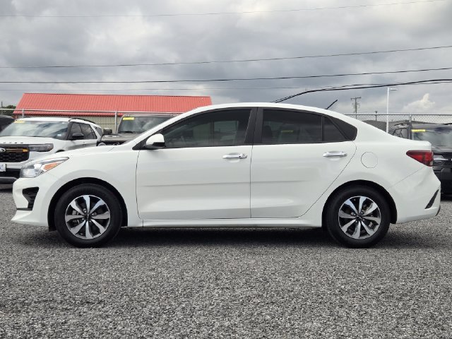Used 2022 Kia Rio S w/ Technology Package FWD image 4