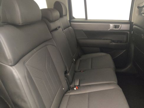 Used 2024 Hyundai Santa Fe SEL FWD image 19