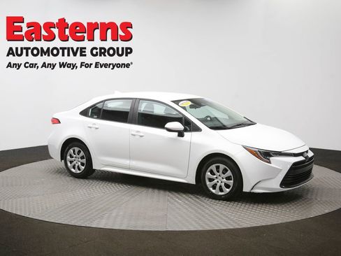 Used 2024 Toyota Corolla LE image 46