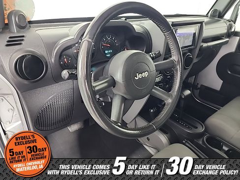 Used 2008 Jeep Wrangler X image 17