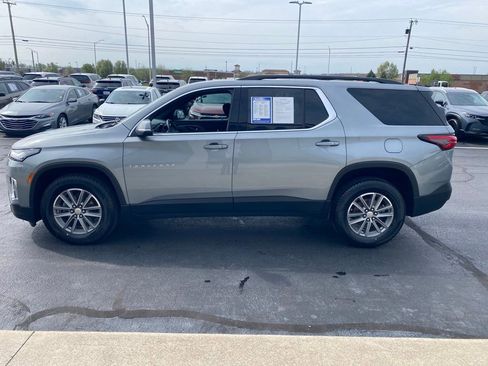 Used 2023 Chevrolet Traverse LT image 4
