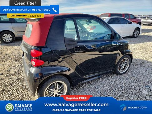 Used 2013 smart fortwo passion image 4
