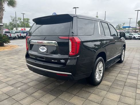 Used 2023 GMC Yukon SLT w/ SLT Luxury Package RWD image 6