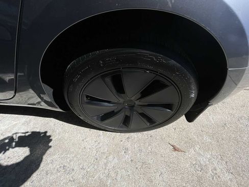 Used 2025 Tesla Model 3 Long Range image 30