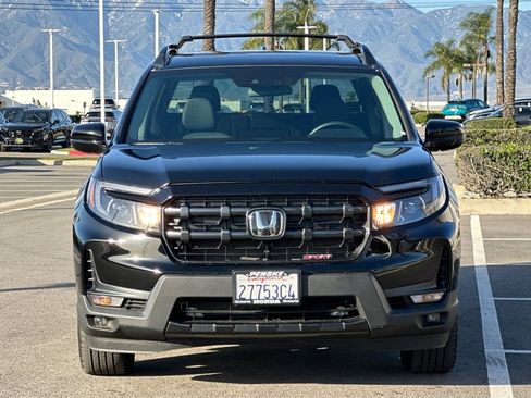 Certified 2024 Honda Ridgeline Sport image 9
