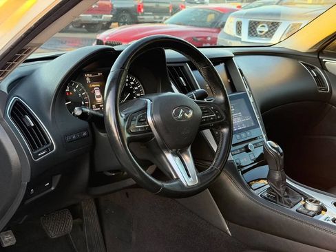 Used 2021 INFINITI Q50 Luxe RWD image 19