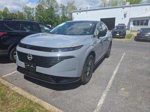 Used 2025 Nissan Murano Platinum AWD/4WD image 1