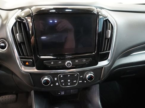 Used 2020 Chevrolet Traverse RS w/ LPO, Floor Liner Package FWD image 15