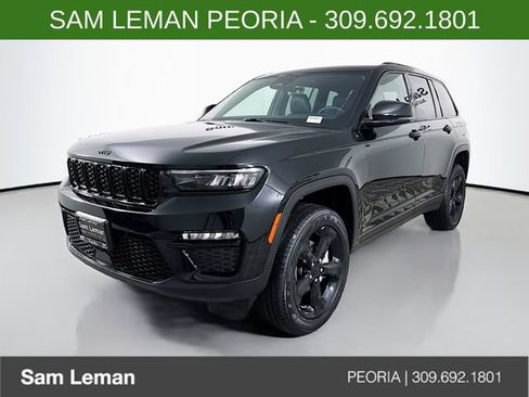 New 2025 Jeep Grand Cherokee Limited w/ Black Appearance Package AWD/4WD image 3