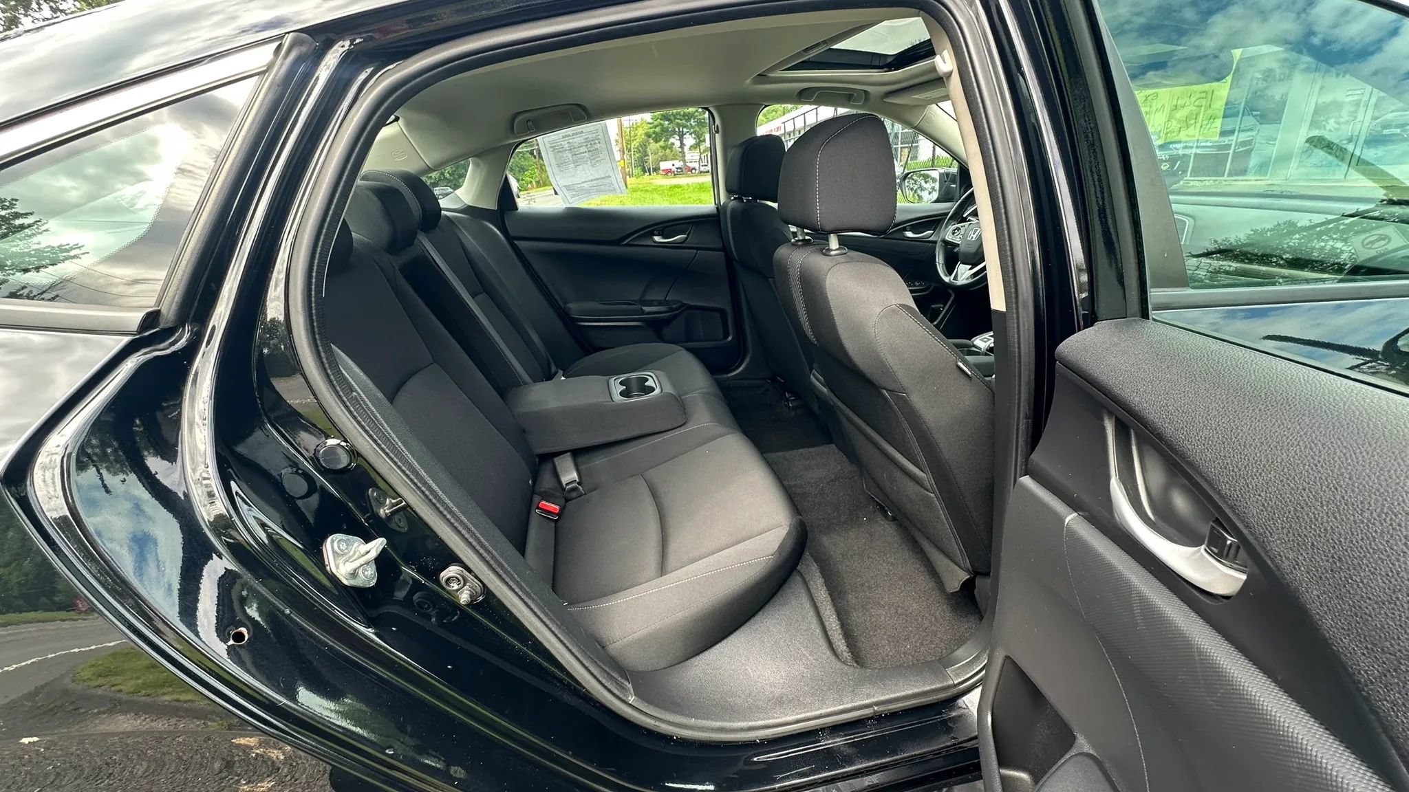 Used 2020 Honda Civic EX image 26