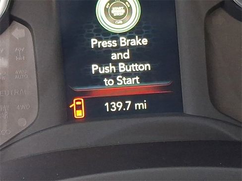 Used 2024 RAM 2500 Tradesman w/ Chrome Appearance Group image 18