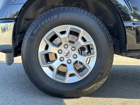 Used 2023 Ford F150 XLT image 14