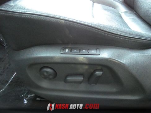 Used 2017 Volkswagen Tiguan SEL FWD image 47