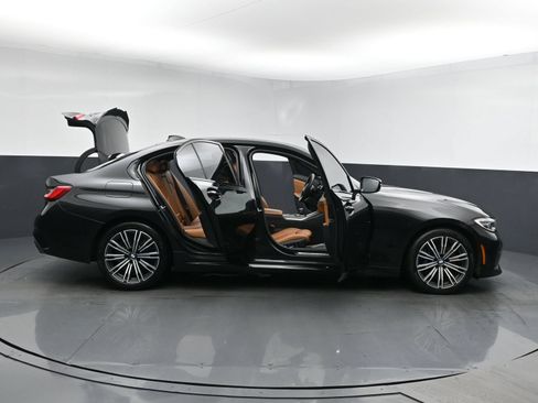 Used 2020 BMW M340i xDrive w/ Premium Package AWD/4WD image 25