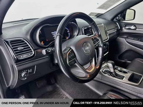 Used 2021 Jeep Grand Cherokee Limited w/ Quick Order Package 28K 80th RWD image 9