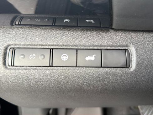 New 2026 Nissan Pathfinder SV AWD/4WD image 26