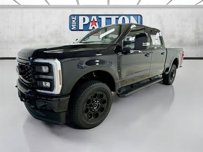 New 2026 Ford F250 Lariat w/ Black Appearance Package