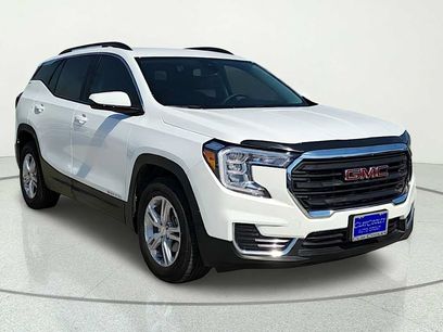 Used 2022 GMC Terrain SLE w/ Driver Convenience Package