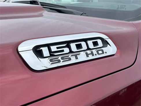 Used 2025 RAM 1500 Limited image 42