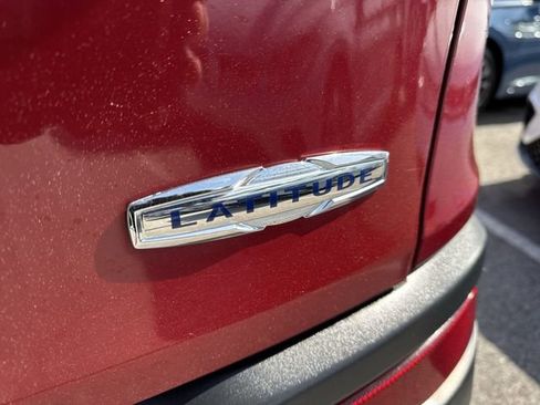 Used 2014 Jeep Cherokee Latitude w/ Cold Weather Group FWD image 30