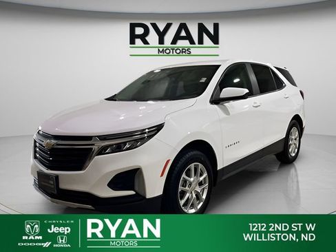 Used 2024 Chevrolet Equinox LT AWD/4WD image 7