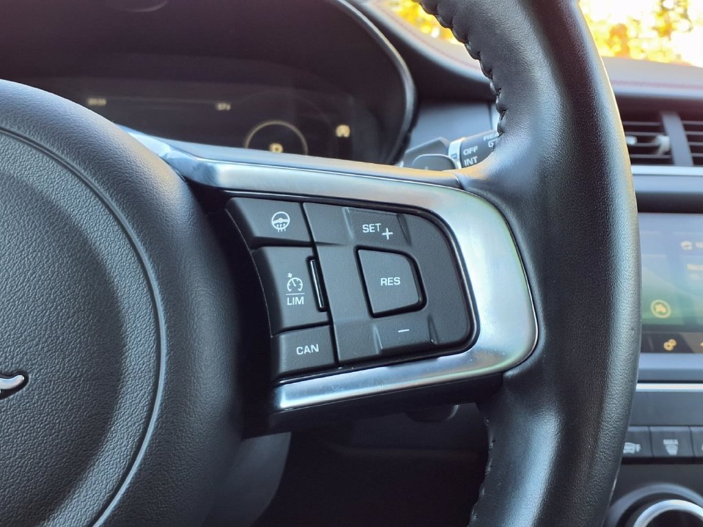 Used 2020 Jaguar E-PACE Checkered Flag AWD/4WD image 17