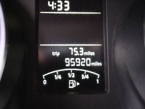 Used 2017 Volkswagen Jetta S image 19