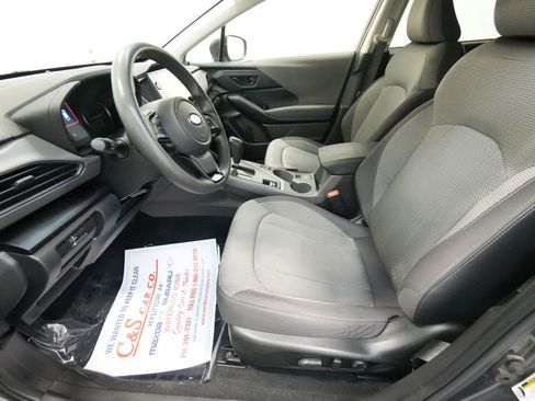 Used 2024 Subaru Crosstrek 2.0i Premium image 17