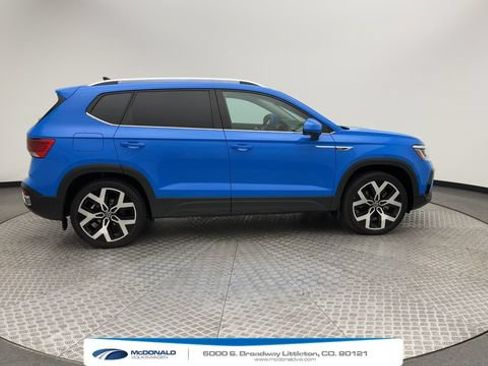 Used 2022 Volkswagen Taos SEL AWD/4WD image 9