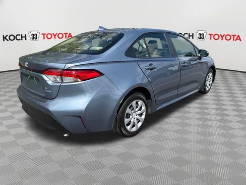Used 2025 Toyota Corolla LE image 8