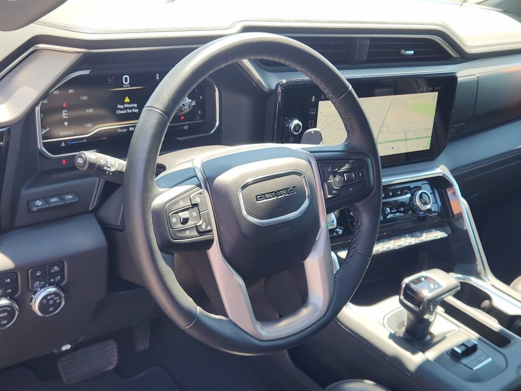 Used 2024 GMC Sierra 1500 Denali w/ Denali Reserve Package AWD/4WD image 24