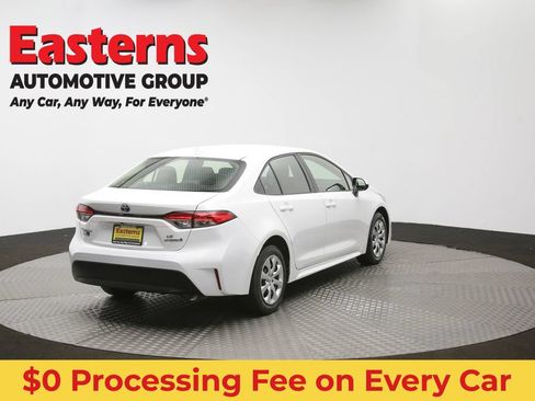 Used 2024 Toyota Corolla LE FWD image 39
