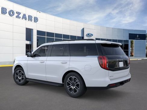 New 2026 Ford Expedition Active RWD image 4