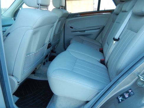 Used 2006 Mercedes-Benz ML 350 4MATIC image 29