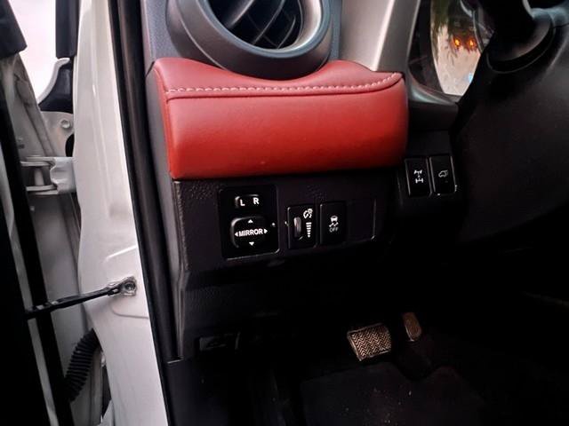 Used 2014 Toyota RAV4 Limited AWD/4WD image 11