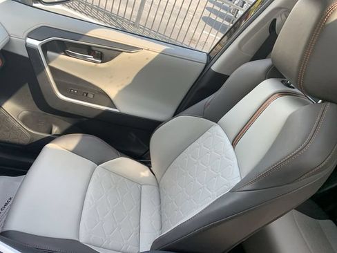 Used 2019 Toyota RAV4 Adventure w/ All Weather Liner Package AWD/4WD image 30