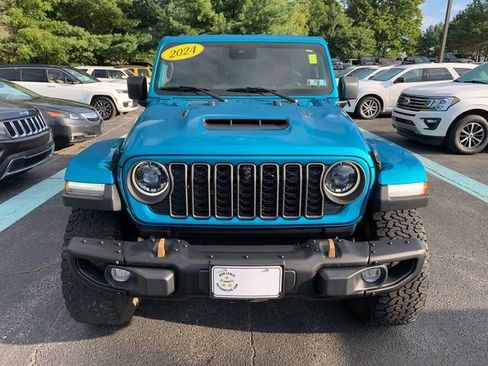 Certified 2024 Jeep Wrangler Unlimited Rubicon 392 w/ Dual Top Group AWD/4WD image 9